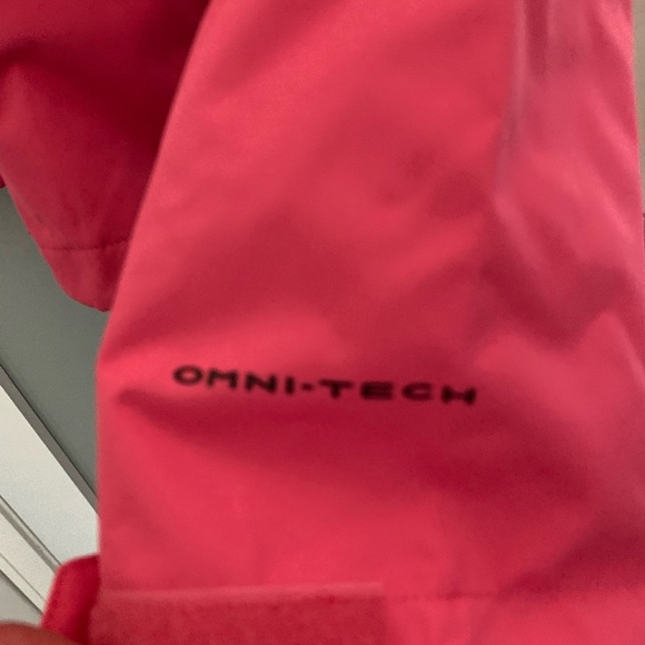 Columbia Hot Pink  Outdoor Jacket size Large EUC - Picture 4 of 8